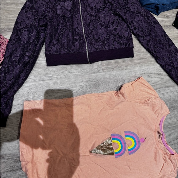 A selection of girls dresses, tops, leggings, accessories all in EUC. - Picture 8 of 12